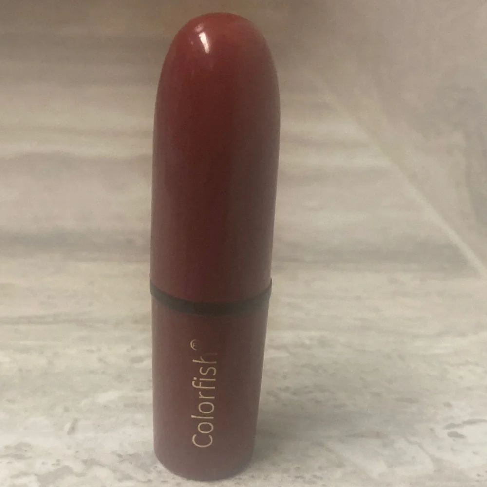 Red Lipstick — Vibrant Red Shade